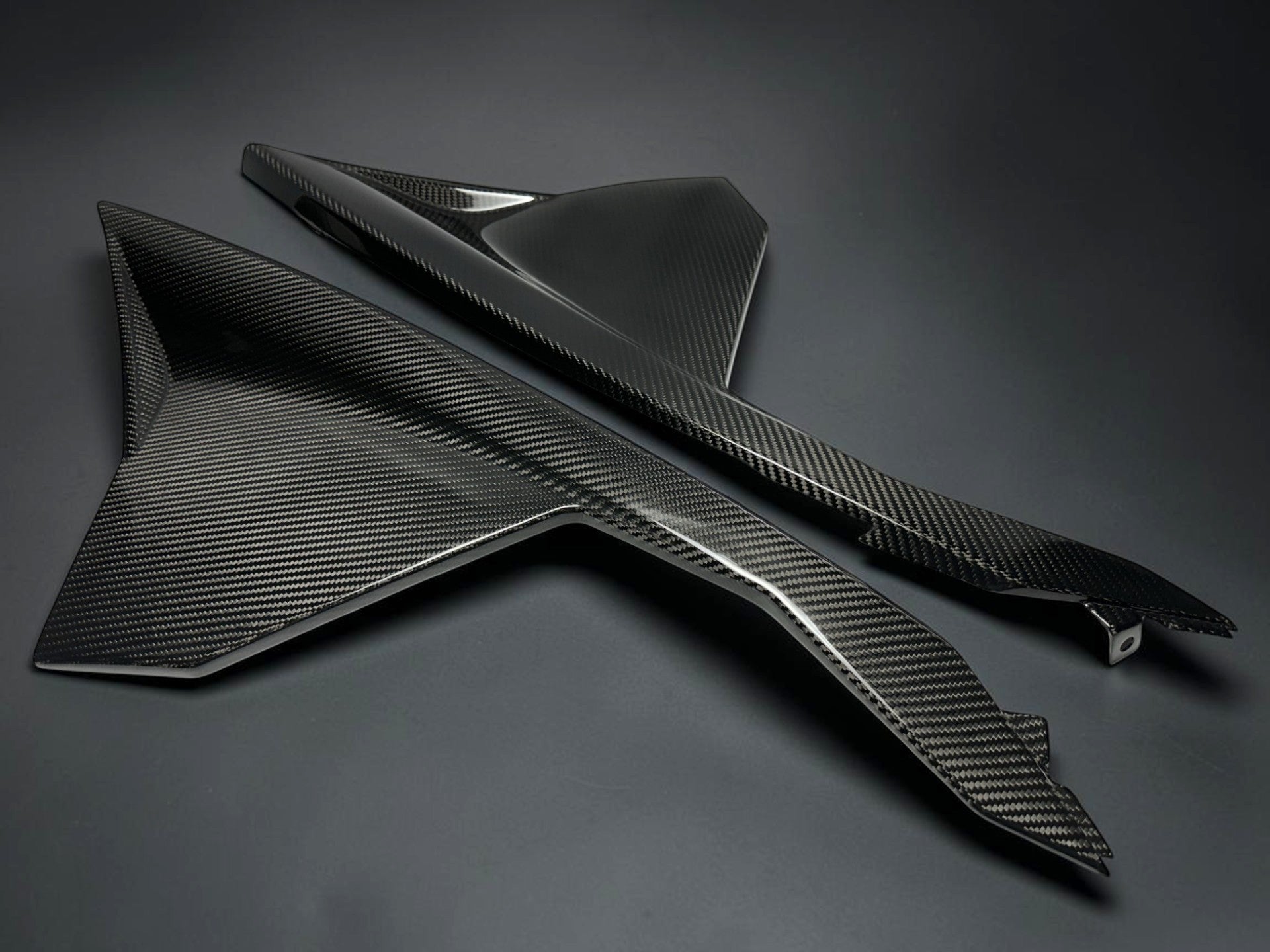 CAN AM MAVERICK X3 CARBON FIBER INNER HOOD PANEL SET – FourWerx