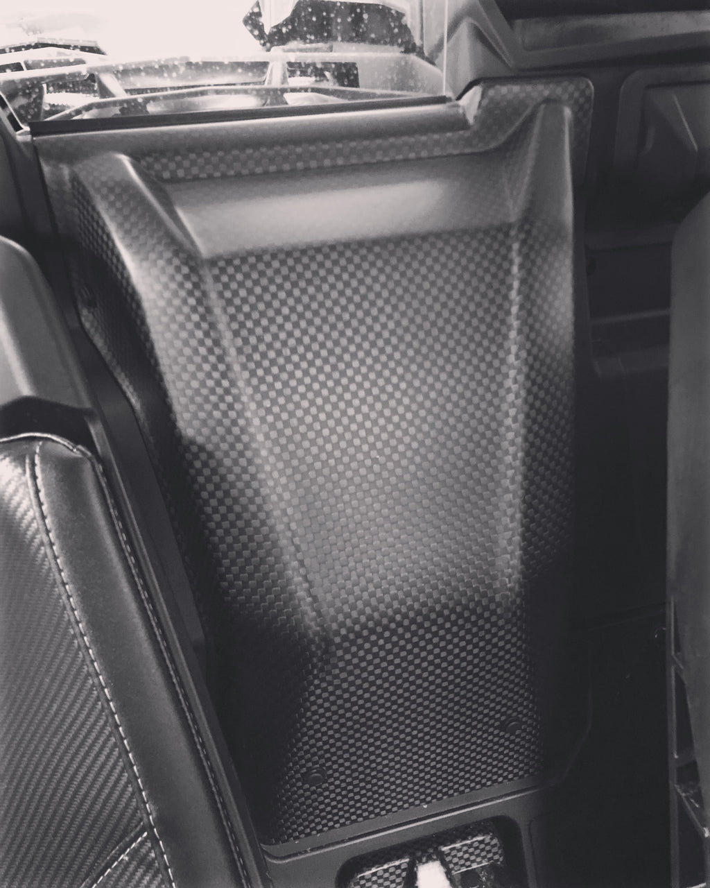 CAN AM MAVERICK X3 CARBON FIBER TURBO/ENGINE HATCH COVER